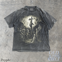 Crucifix Jesus Vintage 90s Style Graphic T-Shirt