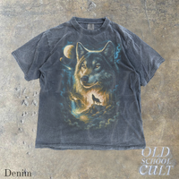 Wolf Vintage 90s Mystical Style Nature Graphic T-Shirt