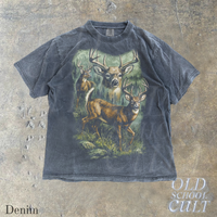 Deer Hunter Vintage 90s Style Nature Graphic T-Shirt