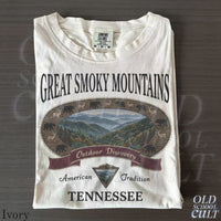 Great Smoky Mountains Vintage 90s Graphic T-Shirt, Retro Tennessee National Park Adventure Shirt