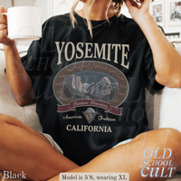 Vintage Yosemite California Mountain Wildlife Graphic T-Shirt