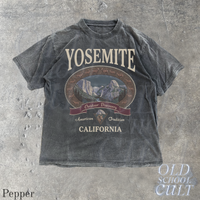 Vintage Yosemite California Mountain Wildlife Graphic T-Shirt