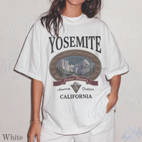 Vintage Yosemite California Mountain Wildlife Graphic T-Shirt