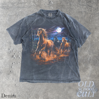 Vintage Running Horses Full Moon 90s Graphic T-Shirt