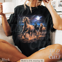 Vintage Running Horses Full Moon 90s Graphic T-Shirt