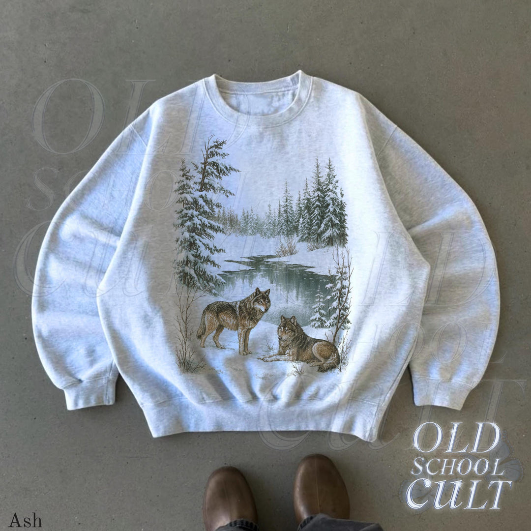 Vintage Wolves Snowy Forest Wildlife 90s Graphic Sweatshirt