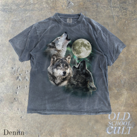 Howling Wolves Vintage 90s Graphic Shirt, Wolf Moon Tee, Wild Free, Loyal Wolf Retro Shirt, Grey Wolf Washed Oversize Tee, Wolf Gifts