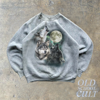Three Wolves Howling Vintage Sweatshirt, Retro Wolf Sweater, Cute Wolf Sweater, Nature Hoodie Gifts, Cozy Warm Unisex Sweatshirt, Wolf Moon